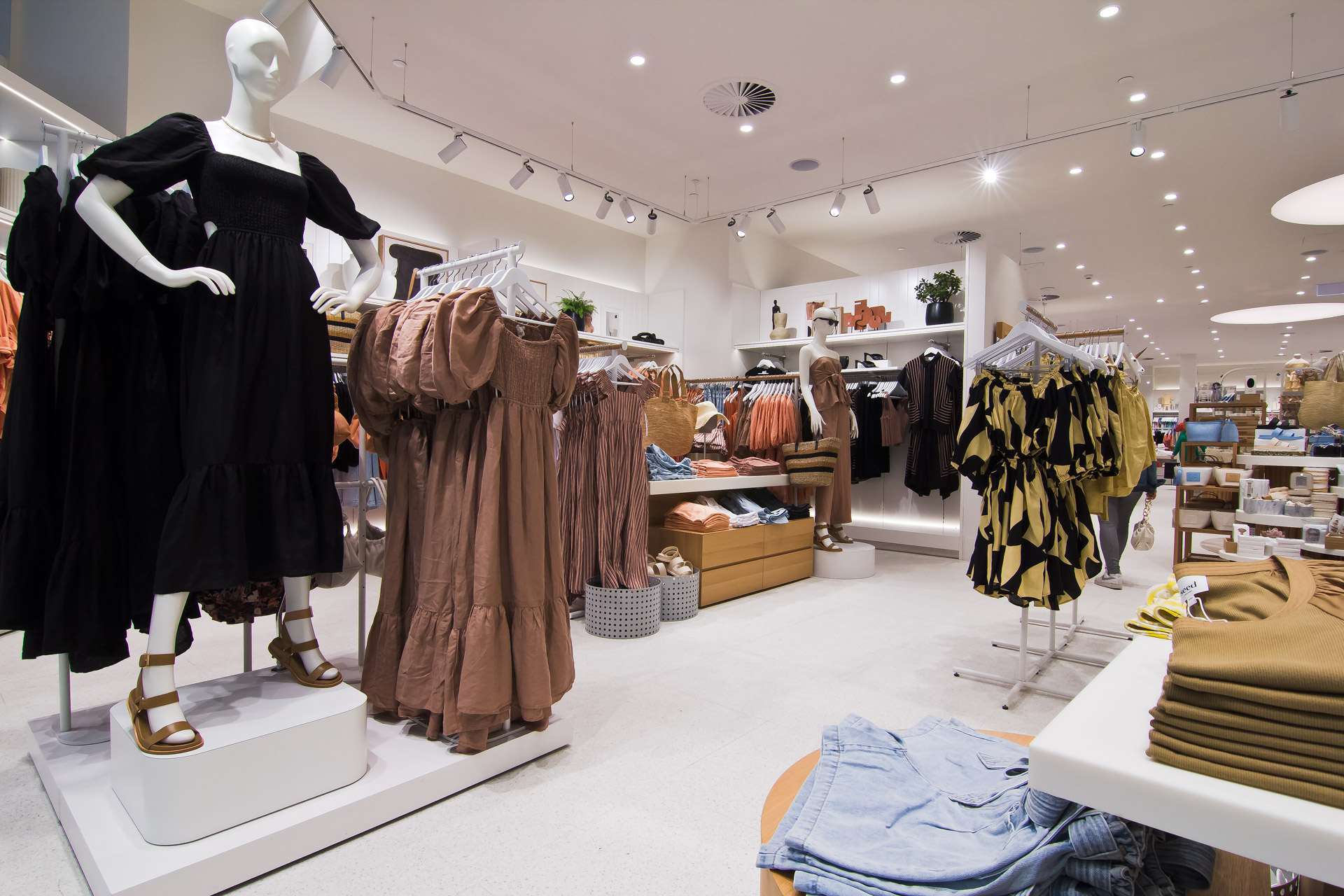 Seed Heritage :: Diverse Project Group - Award Winning Shopfitting ...